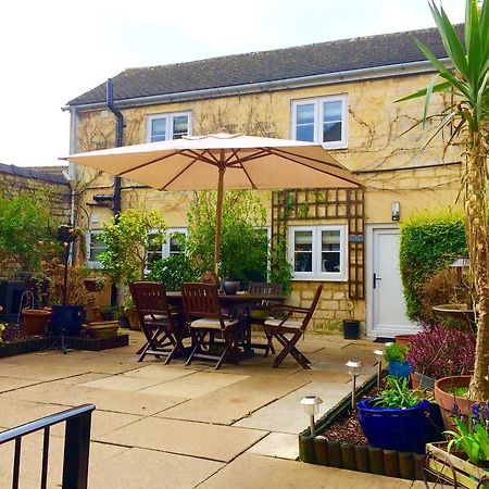 Troy House Bed & Breakfast Painswick Exterior foto