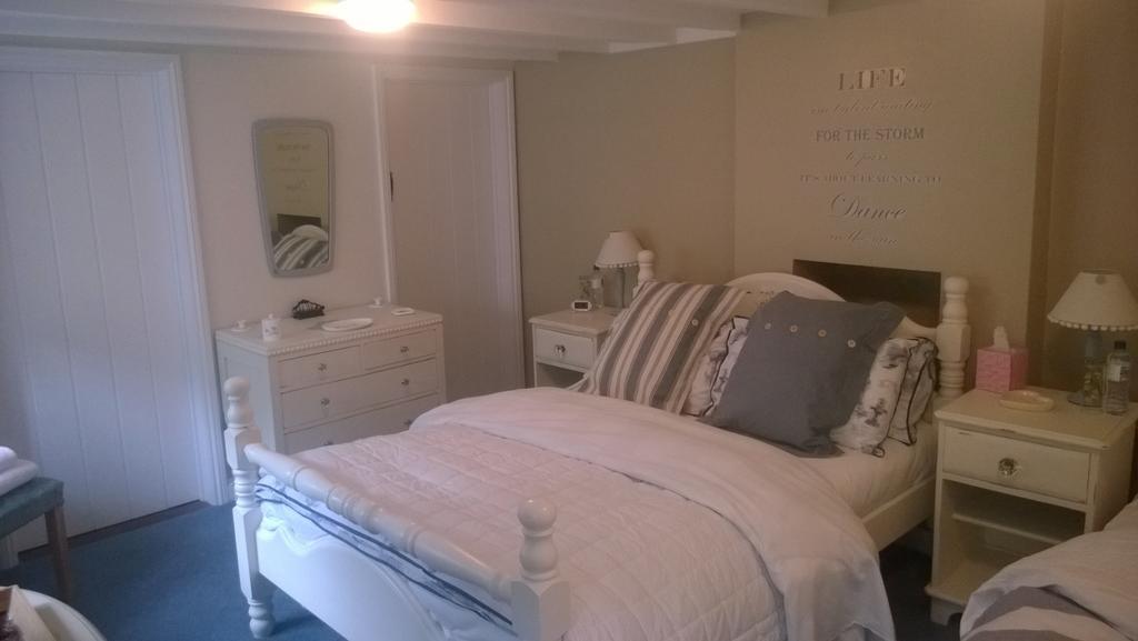 Troy House Bed & Breakfast Painswick Cameră foto