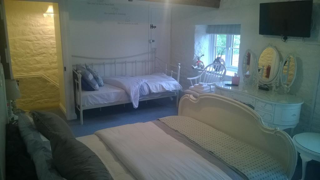 Troy House Bed & Breakfast Painswick Cameră foto